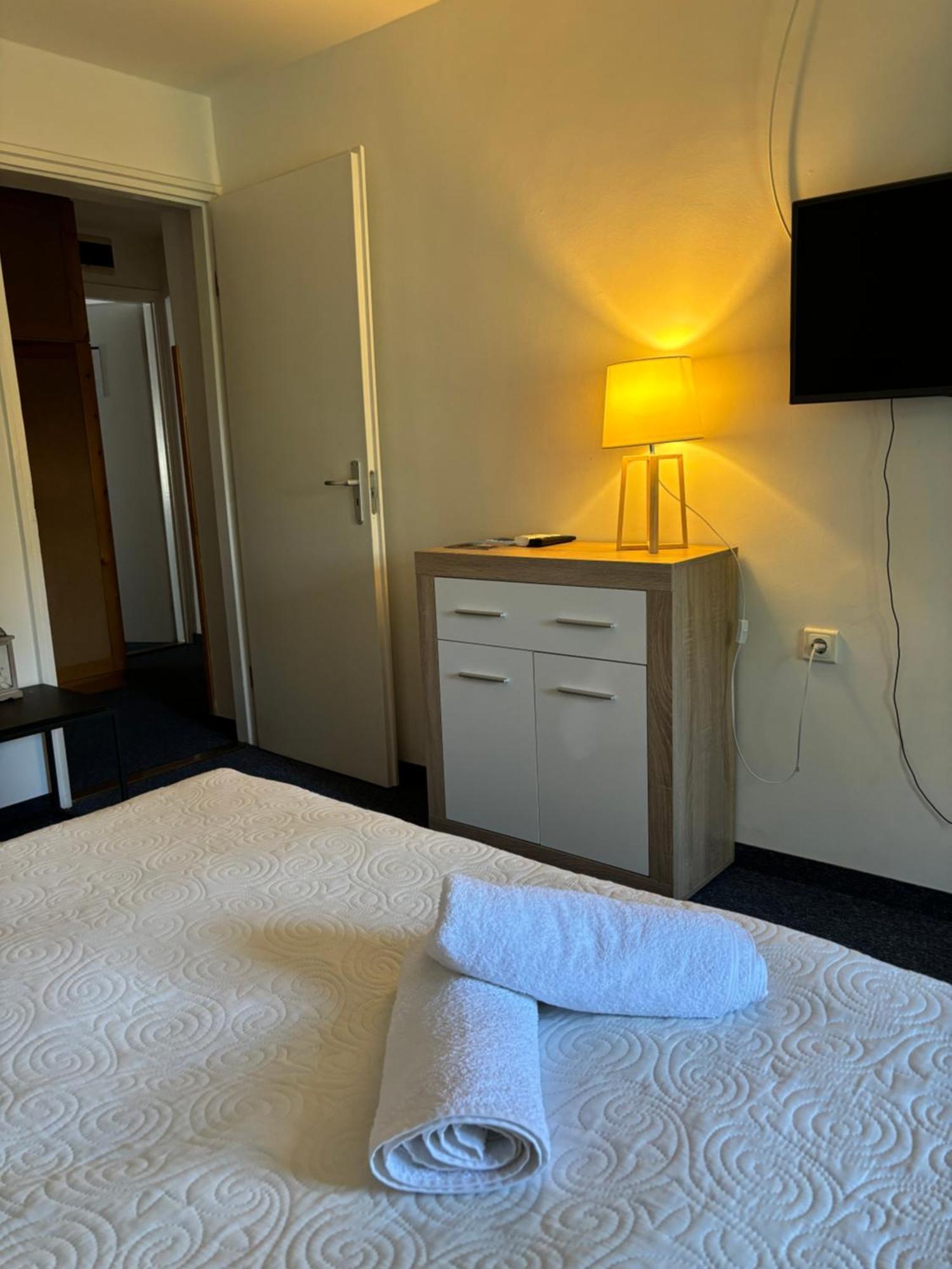 Sziget23 Hotel Ábrahámhegy Exterior foto